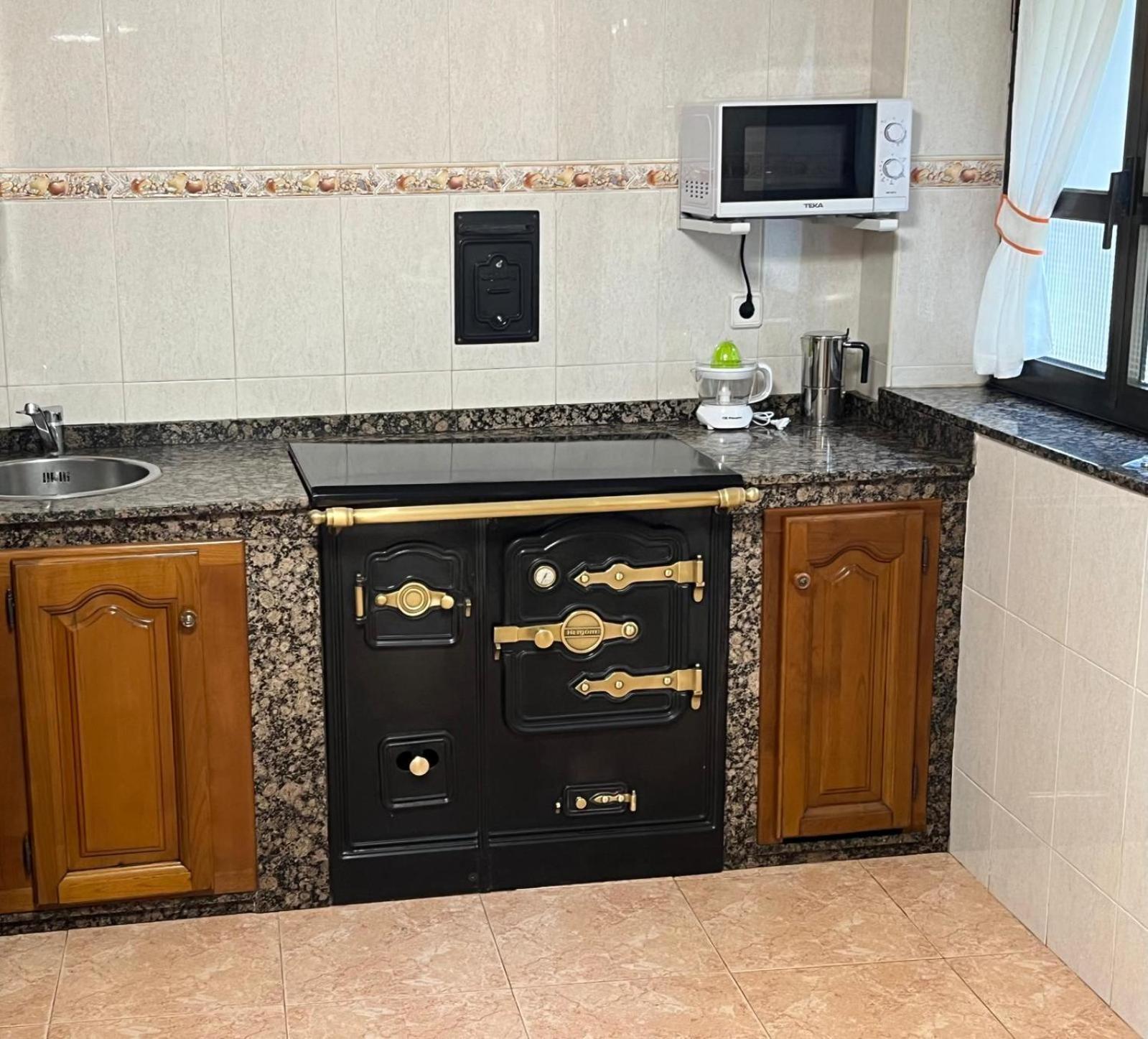 Apartamentos Rurales Los Villares Colunga Kültér fotó